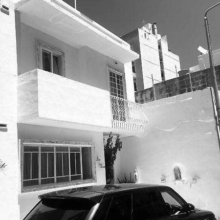 Ave Maria Guest House St. Julian's Exterior foto